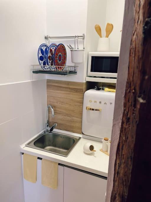 Apartamento Opera Suite Carmen Palacio Real Luxury Studio Madrid Bagian luar foto